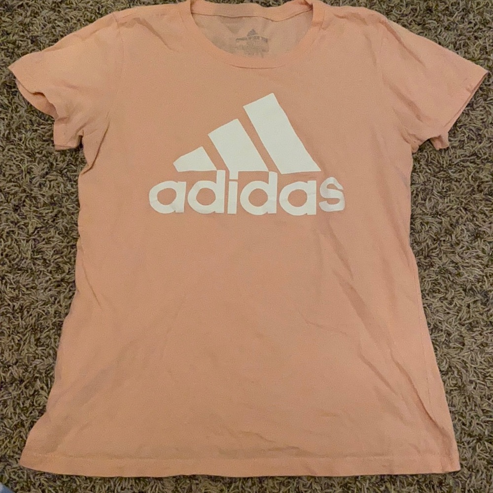 Peachy pink adidas t-shirt
